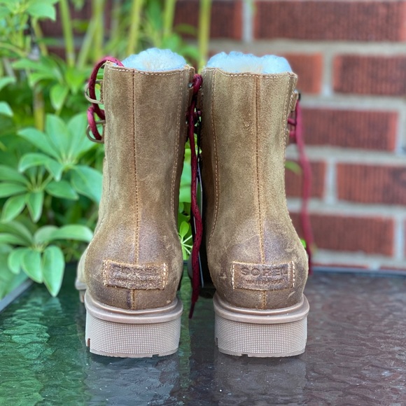 🆕Sorel Phoenix Shearling Waterproof Mid-Heel Boot - Picture 6 of 9